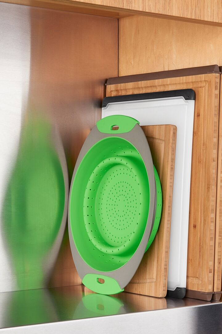 collapsible-colander-3-5-qt-l1 gg_11208200_9.jpg