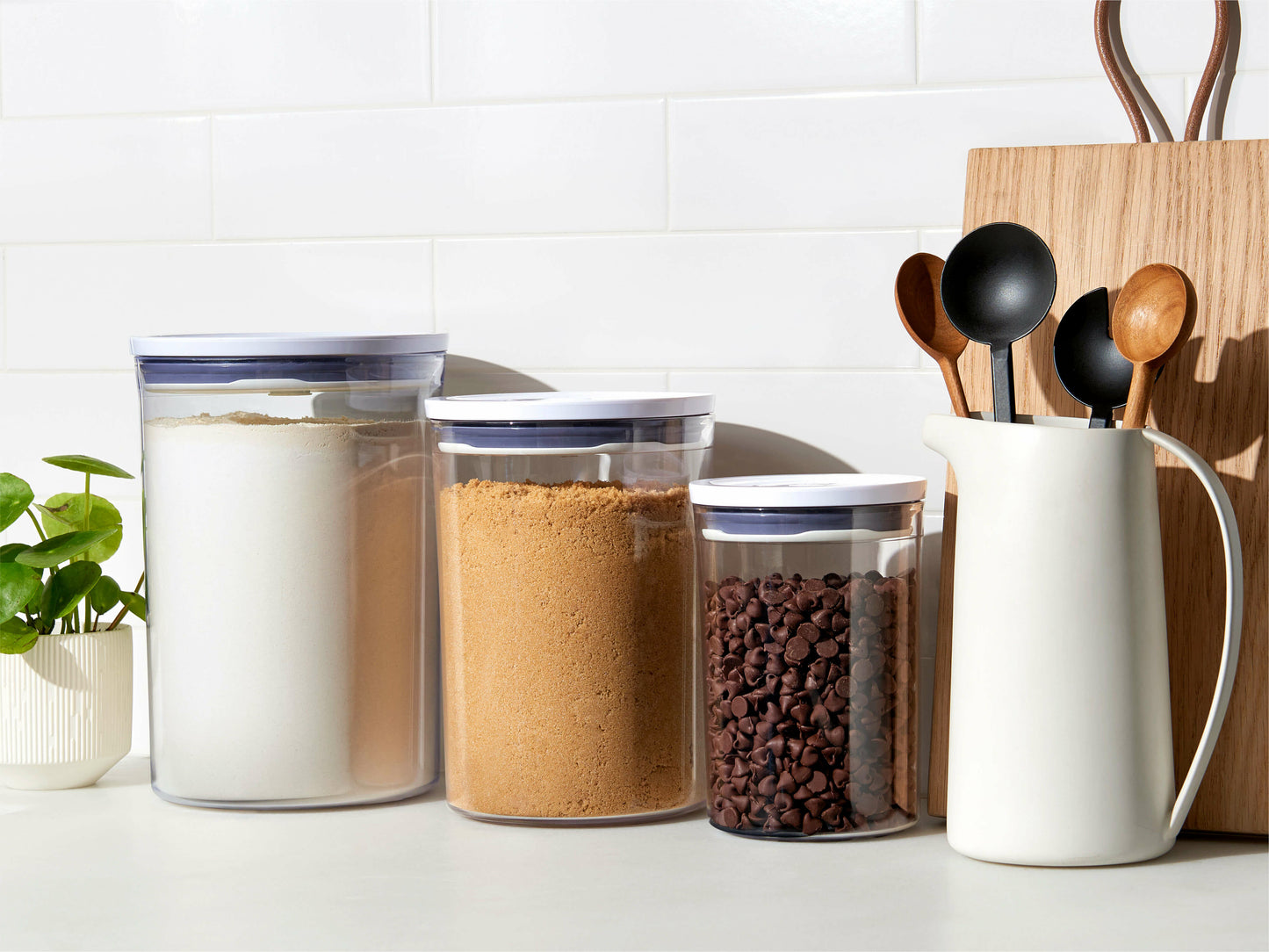 3-piece-pop-round-canister-graduated-set-k0 gg_11284000_082520_03_1_.jpg