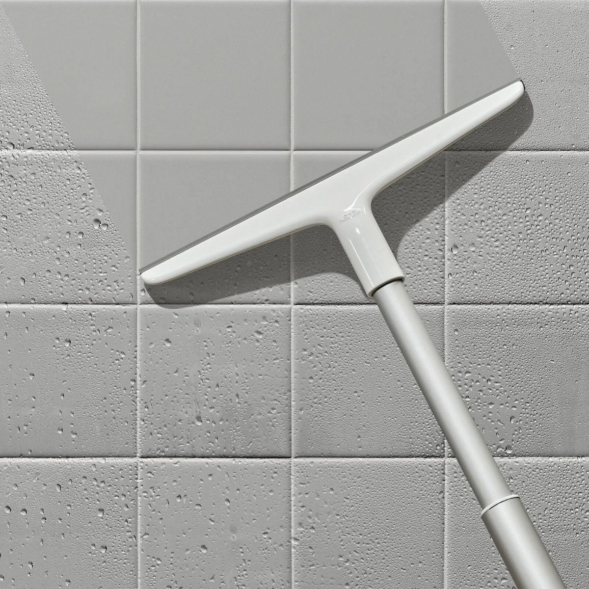aluminum-extendable-squeegee-s8 gg_12397900_aluminumextsqueegee_pdp_02.jpeg