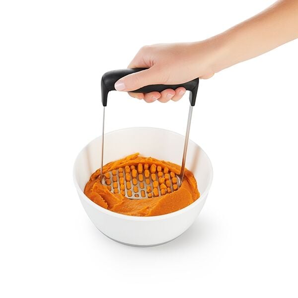 smooth-potato-masher-a6 gg_34581_4a.jpg