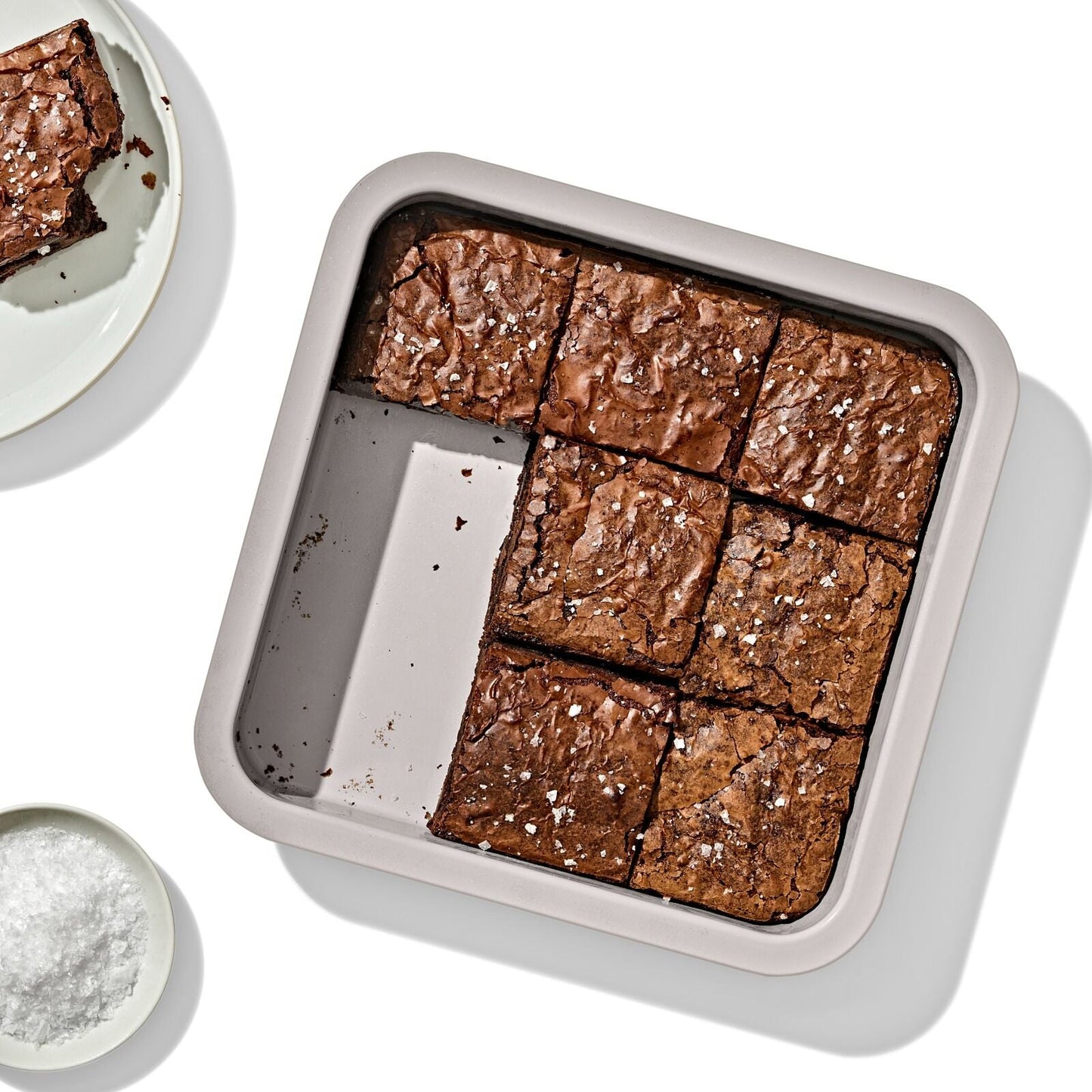 non-stick-pro-ceramic-coated-metal-bakeware-9-square-cake-pan-storm-blue-r0 oxo_9in-square-cake-pan_pdp_01.jpg