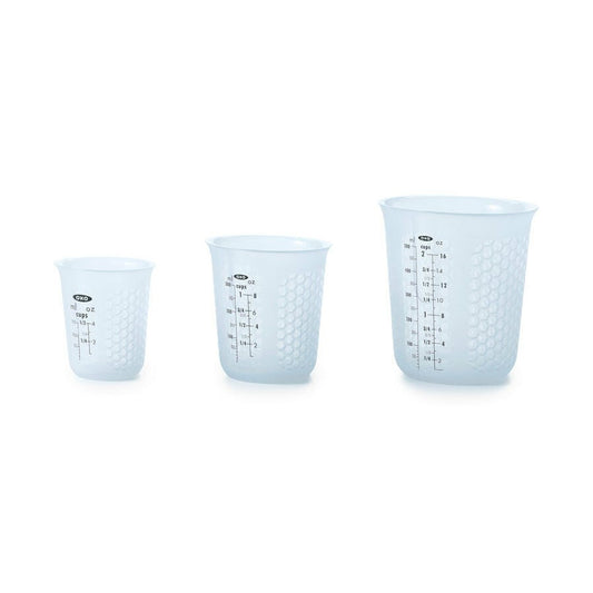 3-piece-squeeze-and-pour-silicone-measuring-cup-set-g1 11172700_measuring_set.jpg