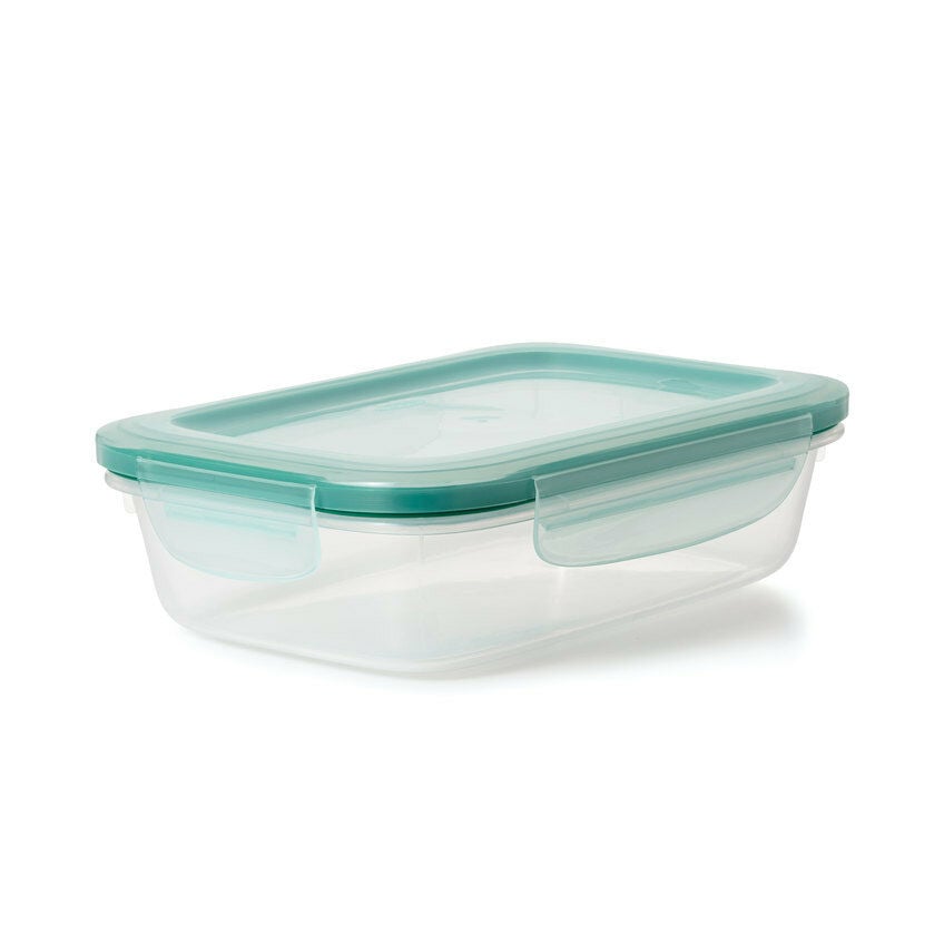 oxo-good-grips-5-1-cup-smart-seal-plastic-container-u4 11175100snap5point1cup2.jpg