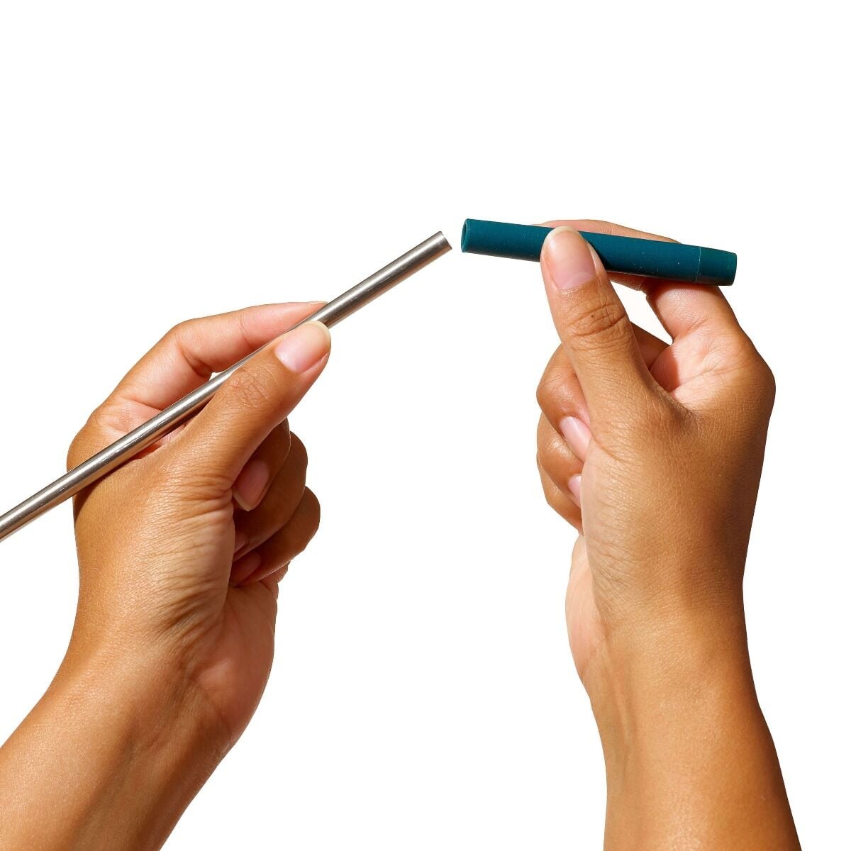 4-piece-reusable-straw-and-brush-set-with-case-r4 11300200_4b_1_.jpg