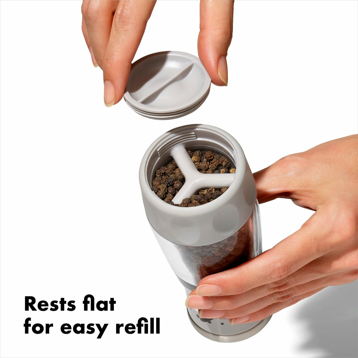 contoured-mess-free-pepper-grinder-o7 11312500_thumbnail_8c_1_.jpg