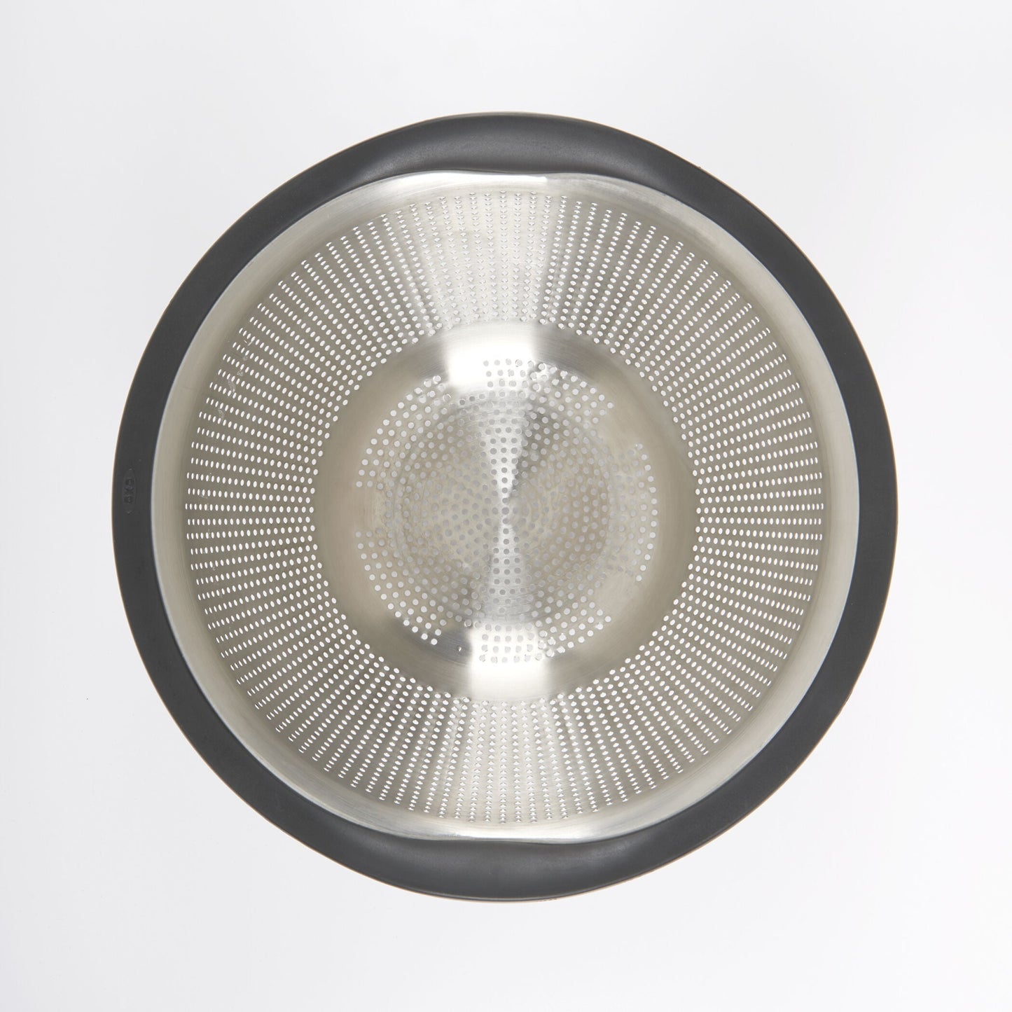 5-quart-stainless-steel-colander-c7 1134700_2_oxogoodgrips_5qtstainlesssteelcolander.jpg