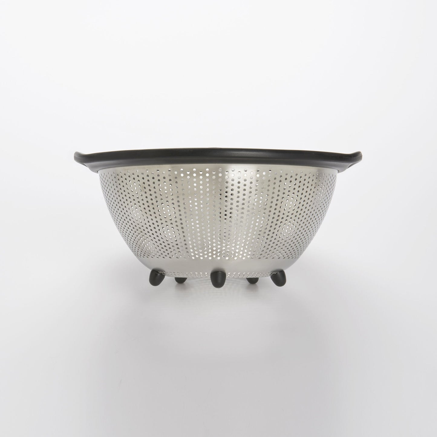 5-quart-stainless-steel-colander-c7 1134700_3_oxogoodgrips_5qtstainlesssteelcolander.jpg