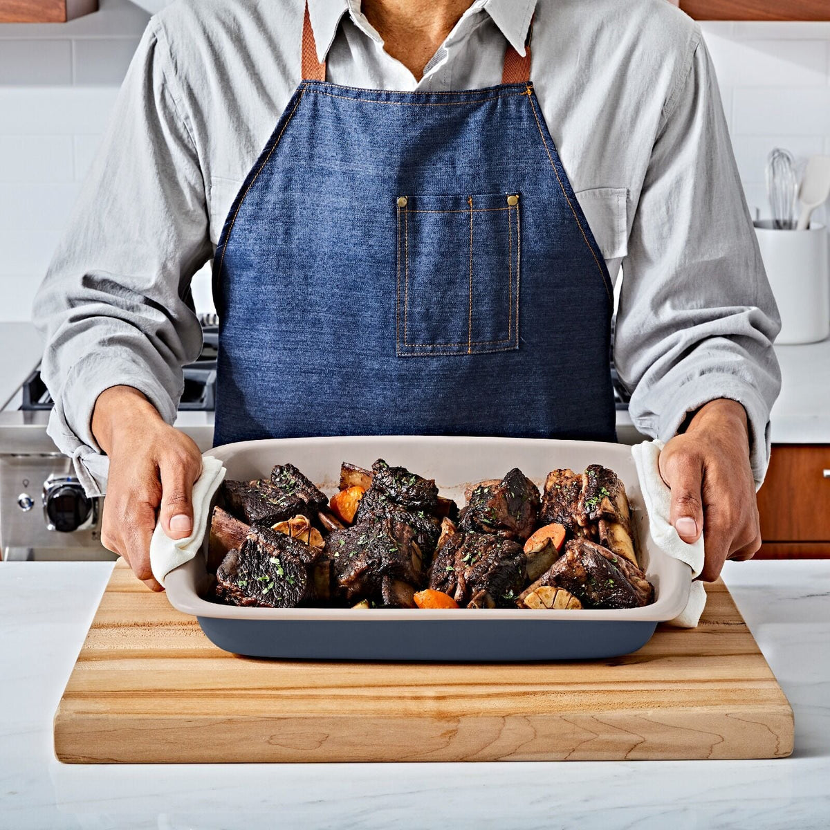 2-qt-square-stoneware-baking-dish-k7 11428700_32.jpg