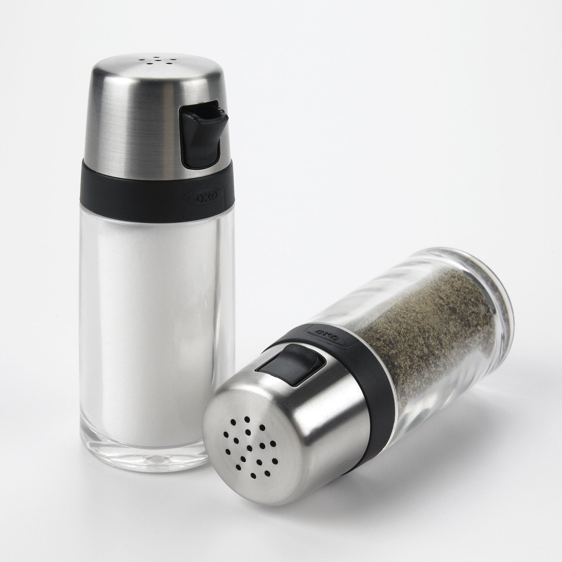 simple-salt-shaker-f1 1241980_salt_shaker_2.jpg