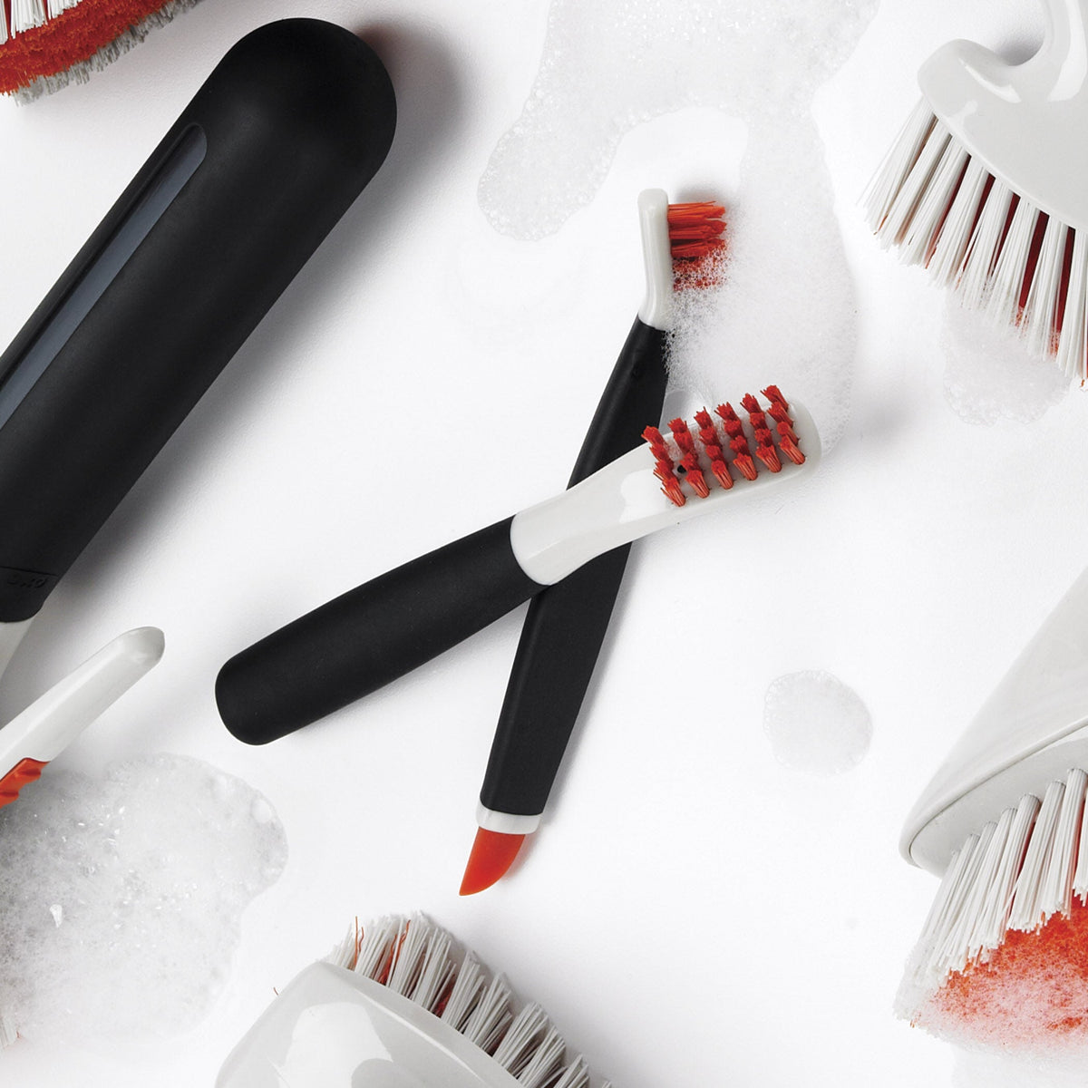 deep-clean-brush-set-p2 1285700_6_deep_clean_brush_set_-_orange.jpg