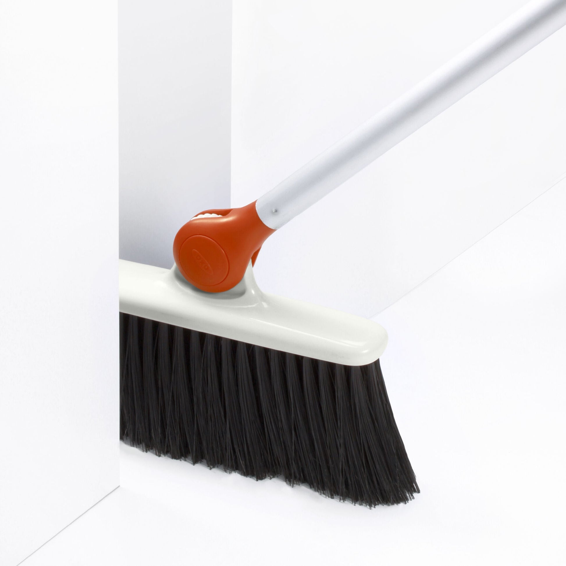 any-angle-broom-f8 1336580_3_any-angle_broom.jpg