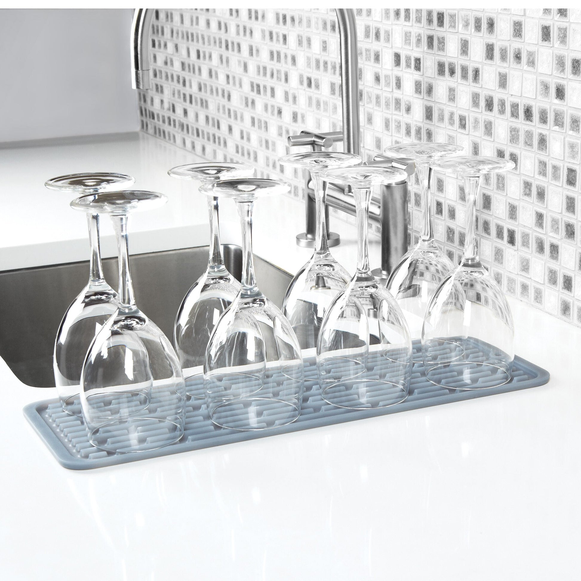 silicone-wine-glass-drying-mat-r2 1372100_3_silicone_wine_glass_drying_mat.jpg