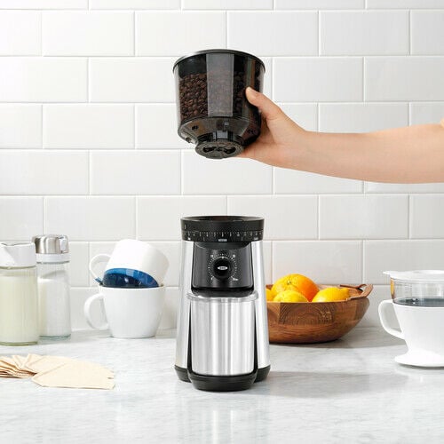 replacement-hopper-with-lid-for-conical-burr-coffee-grinder-r0 14892e01-a117-44a2-94a0-feeead98943a_1.jpg