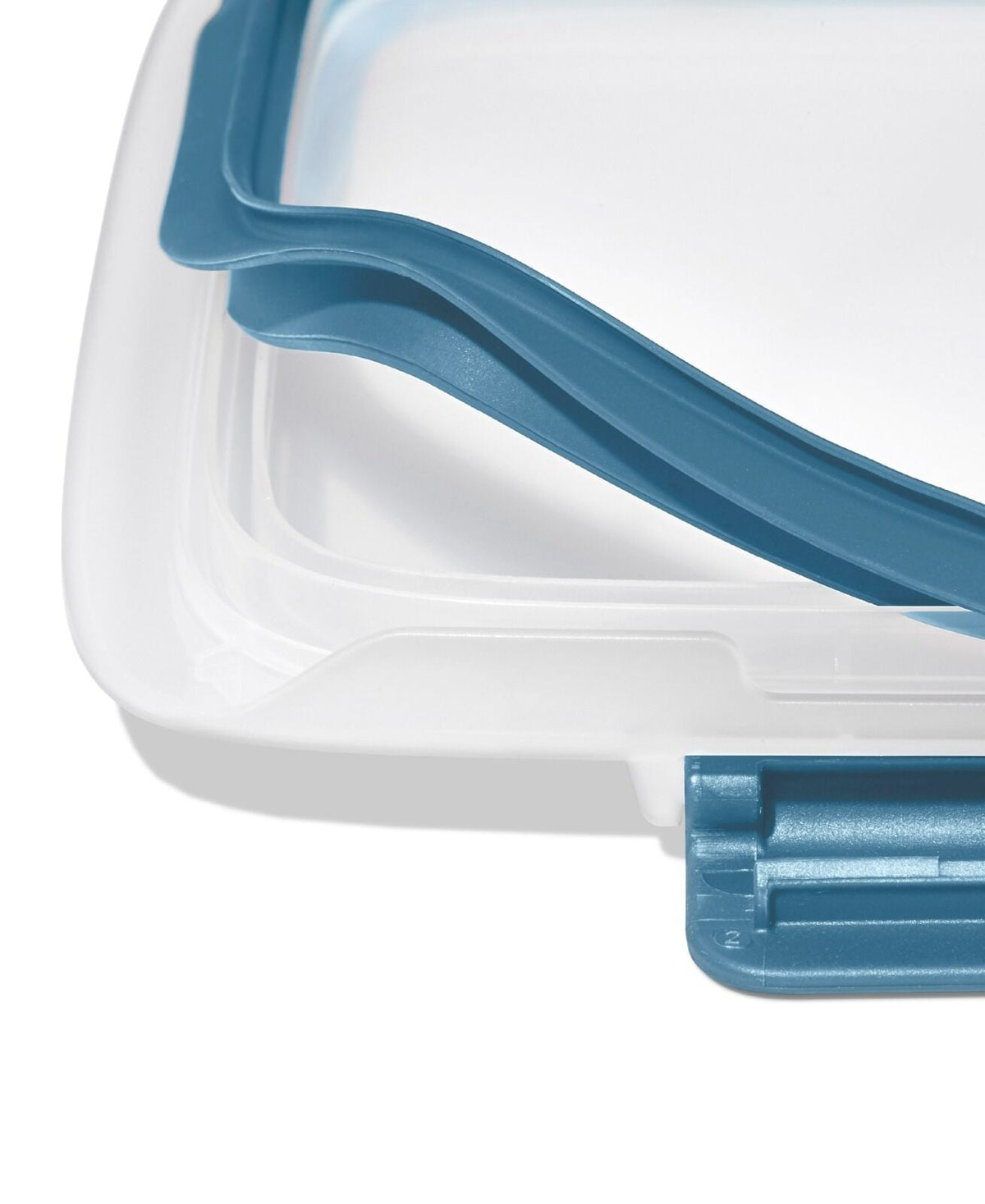 prep-and-go-4-1-cup-divided-container-ocean-blue-z9 c96c7741-fd1f-4463-98bb-ff38a1f57dc4.jpeg