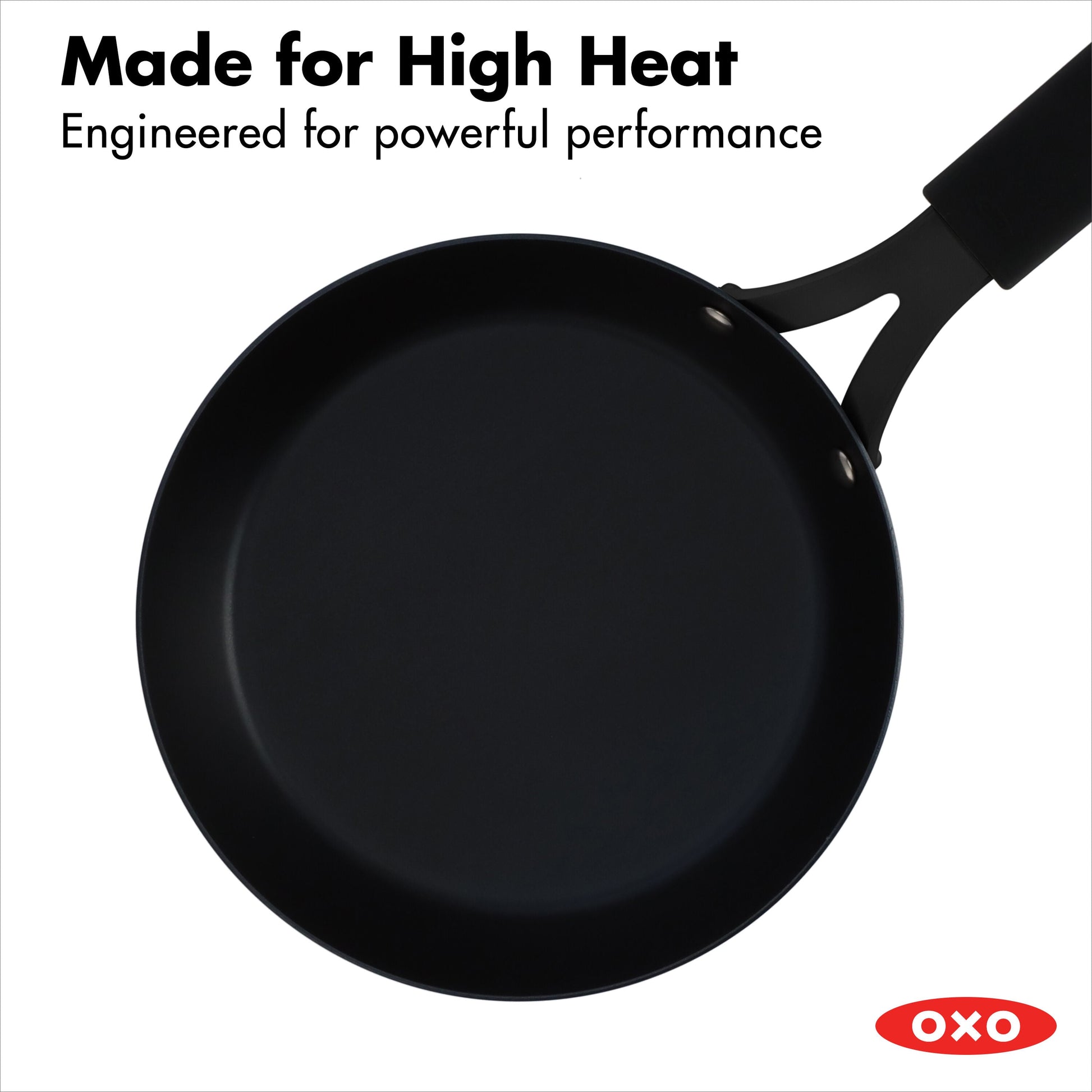 carbon-steel-obsidian-series-8-inch-frypan-with-silicone-sleeve-l5 cc005099-001-7.jpg