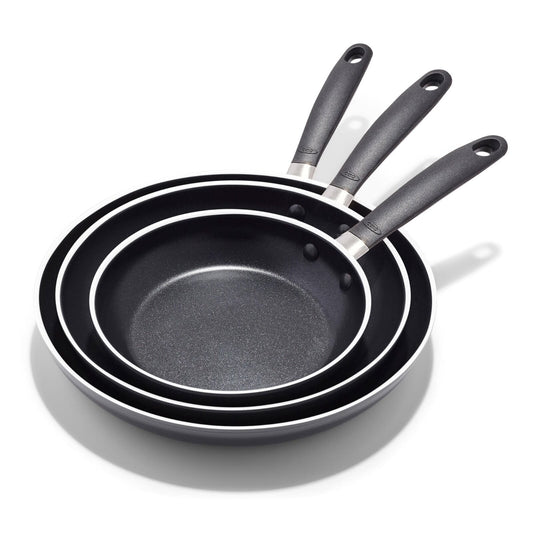 non-stick-pro-every-day-3-piece-frying-pan-set-q6 cc010474-001-oxo-non-stick-everyday-8-10-12-3-piece-open-frypan-set_pdp_01.jpg