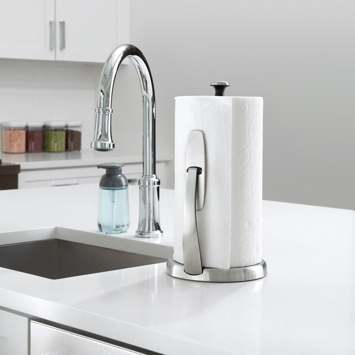 simplyteartm-paper-towel-holder-p2 gg_1066736_9.jpg