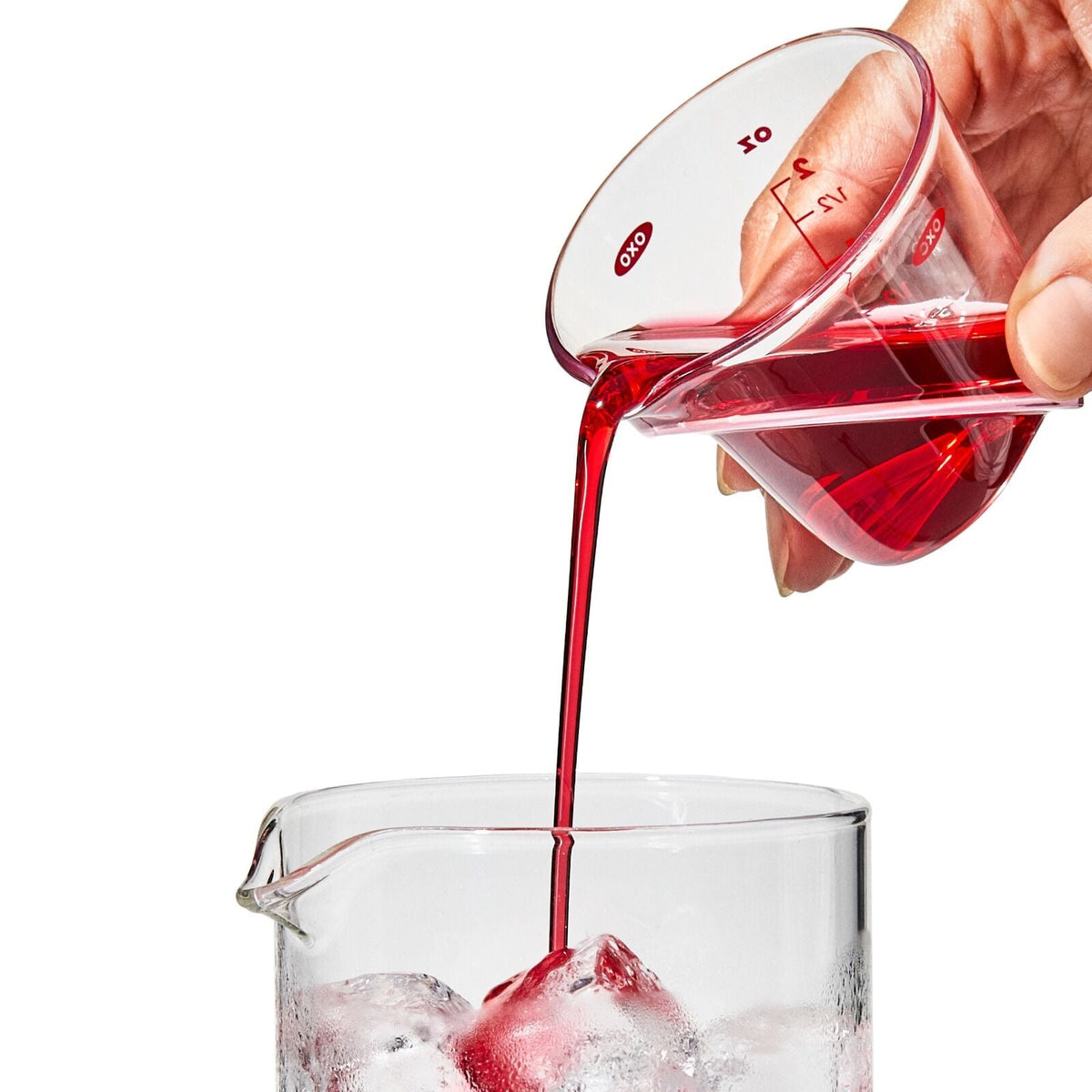 mini-angled-measuring-cup-c4 gg_1102640_miniangledmeasuringcup_pdp_02_1_.jpg
