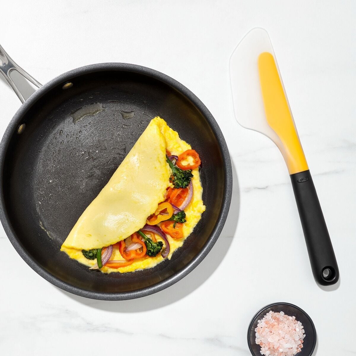 small-flip-and-fold-omelet-turner-p2 gg_11140800_9.jpg