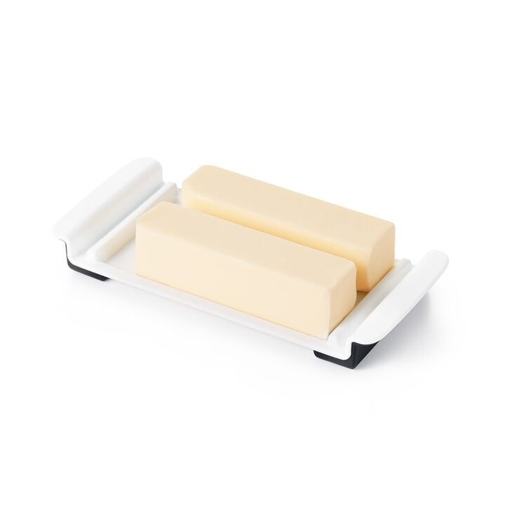 oxo-good-grips-wide-butter-dish-t2 gg_11198400_1d.jpg
