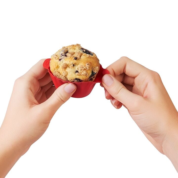 silicone-baking-cups-12-pack-w4 gg_11211000_4c.jpg