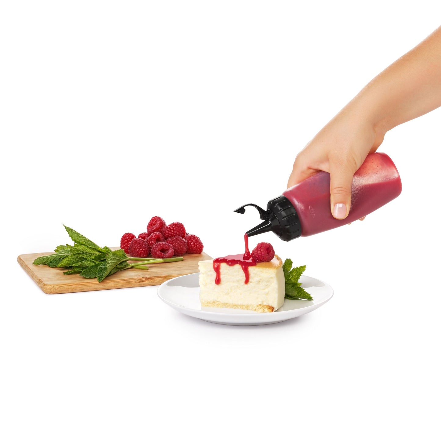 oxo-chef-s-squeeze-bottles-6-ounces-h1 gg_11219200_4.jpg