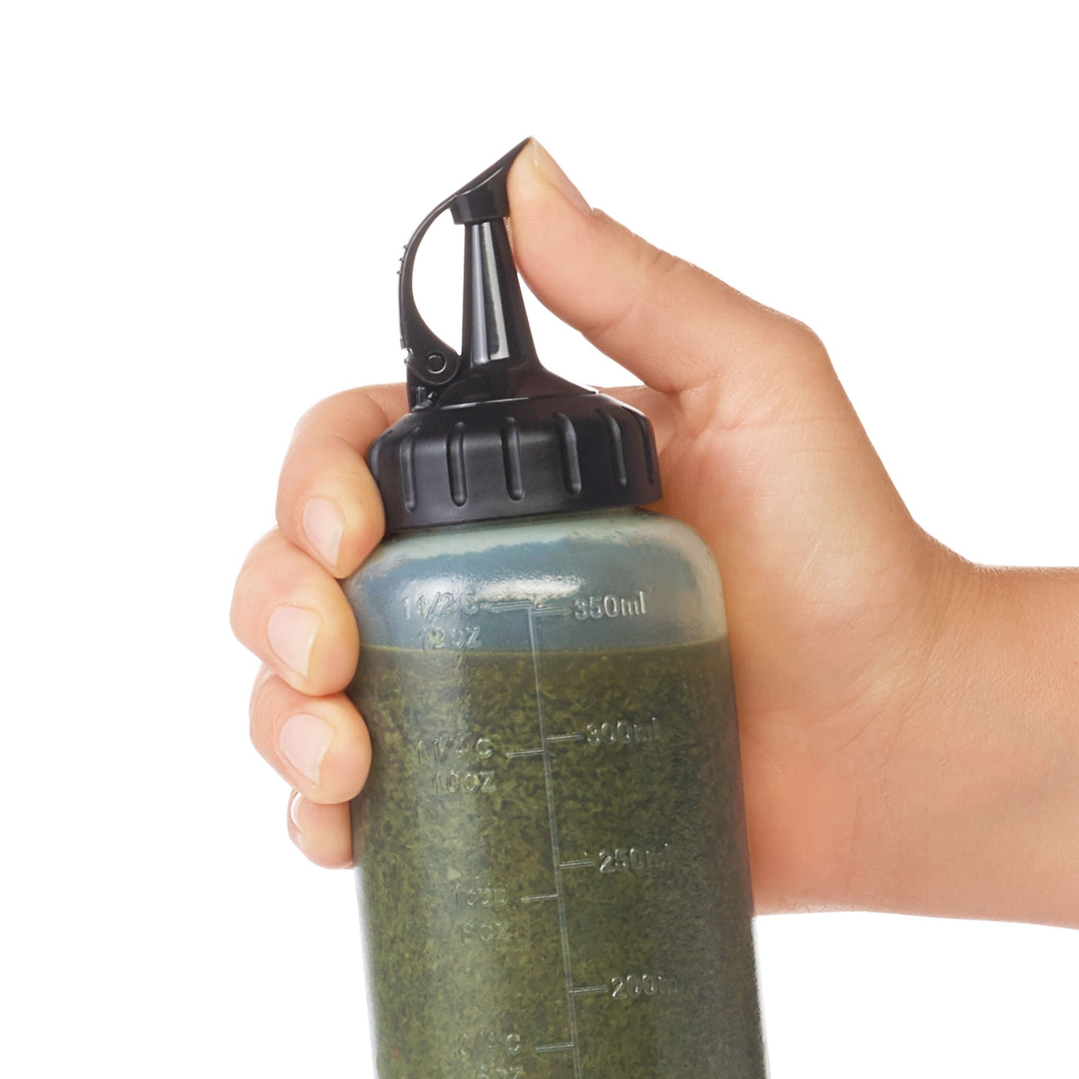 oxo-chef-s-squeeze-bottles-6-ounces-h1 gg_11219200_4b.jpg