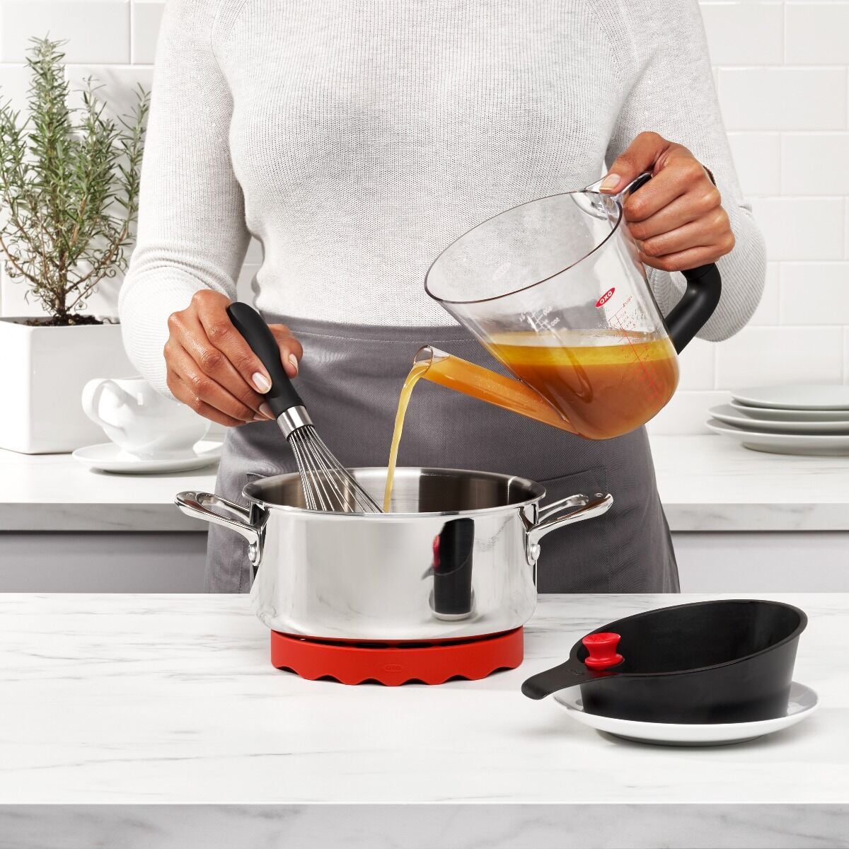 4-cup-fat-separator-h0 gg_11273200_4b.jpg