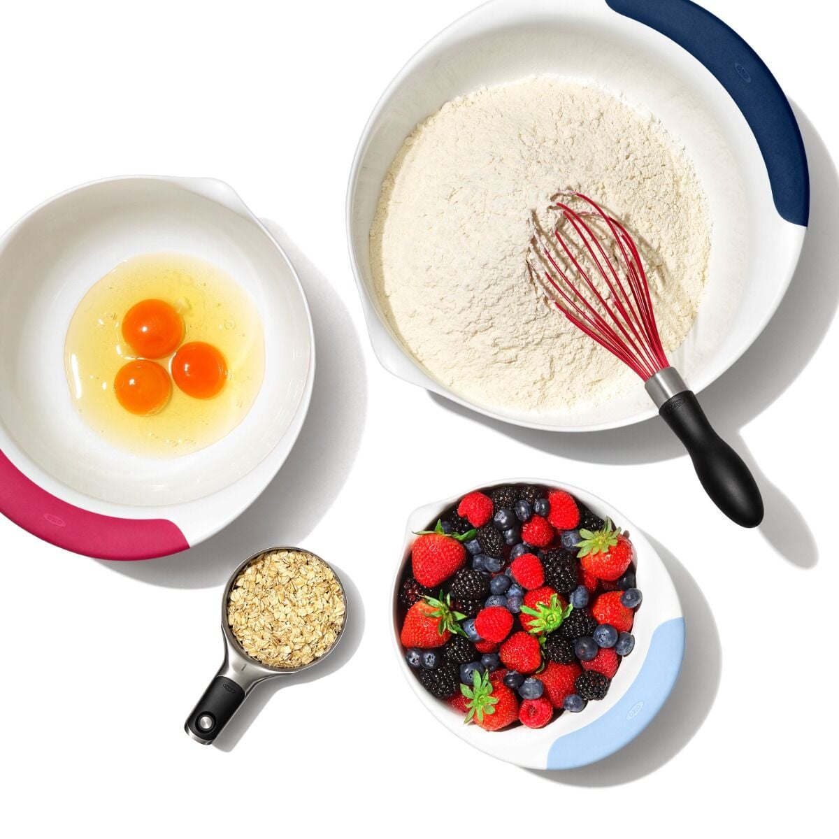 3-piece-mixing-bowl-set-new-colored-handles-t6 gg_11323100_012021_11_p_rgb_1.jpg