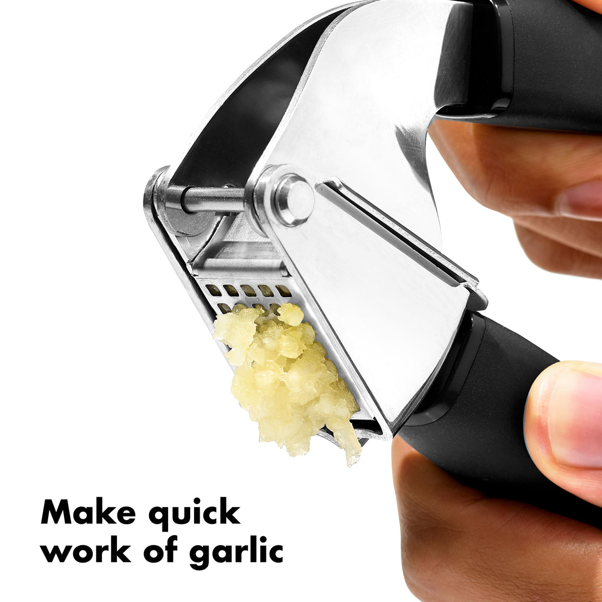 good-grips-garlic-press-t1 gg_11327300_8.jpg