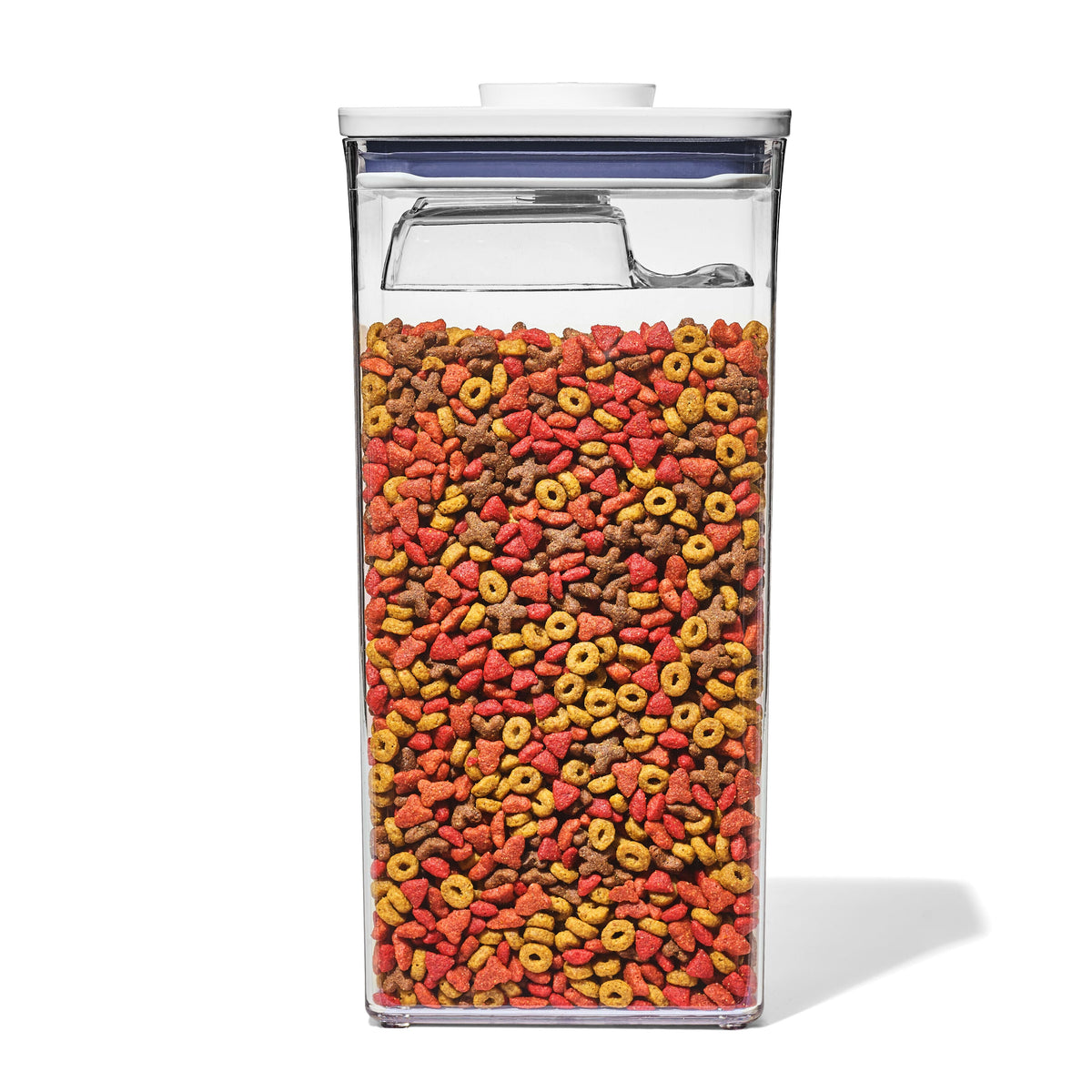 oxo-good-grips-pet-pop-container-6-0-qt-5-7-l-with-half-scoop-f5 gg_11332800_8main_2_.jpg