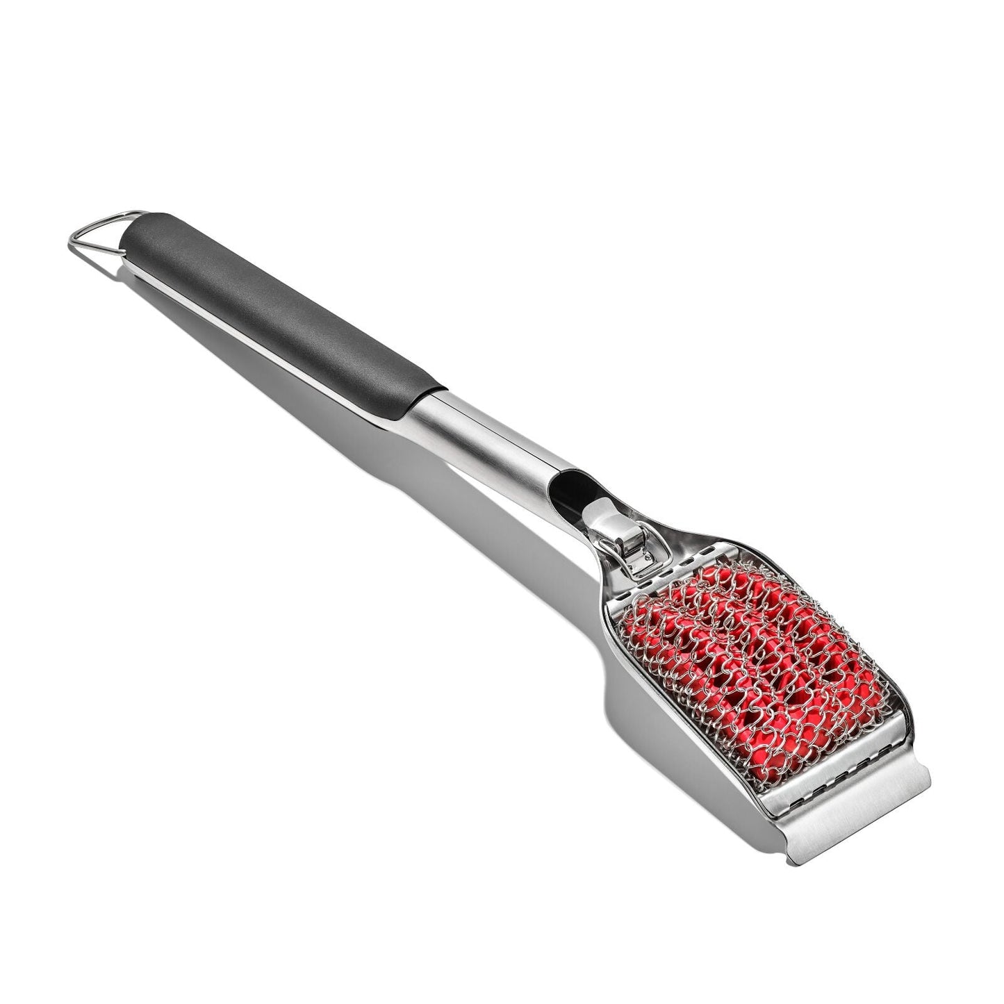 coiled-grill-brush-with-replaceable-head-f3 gg_11356300_coiledgrillbrush_07.jpg