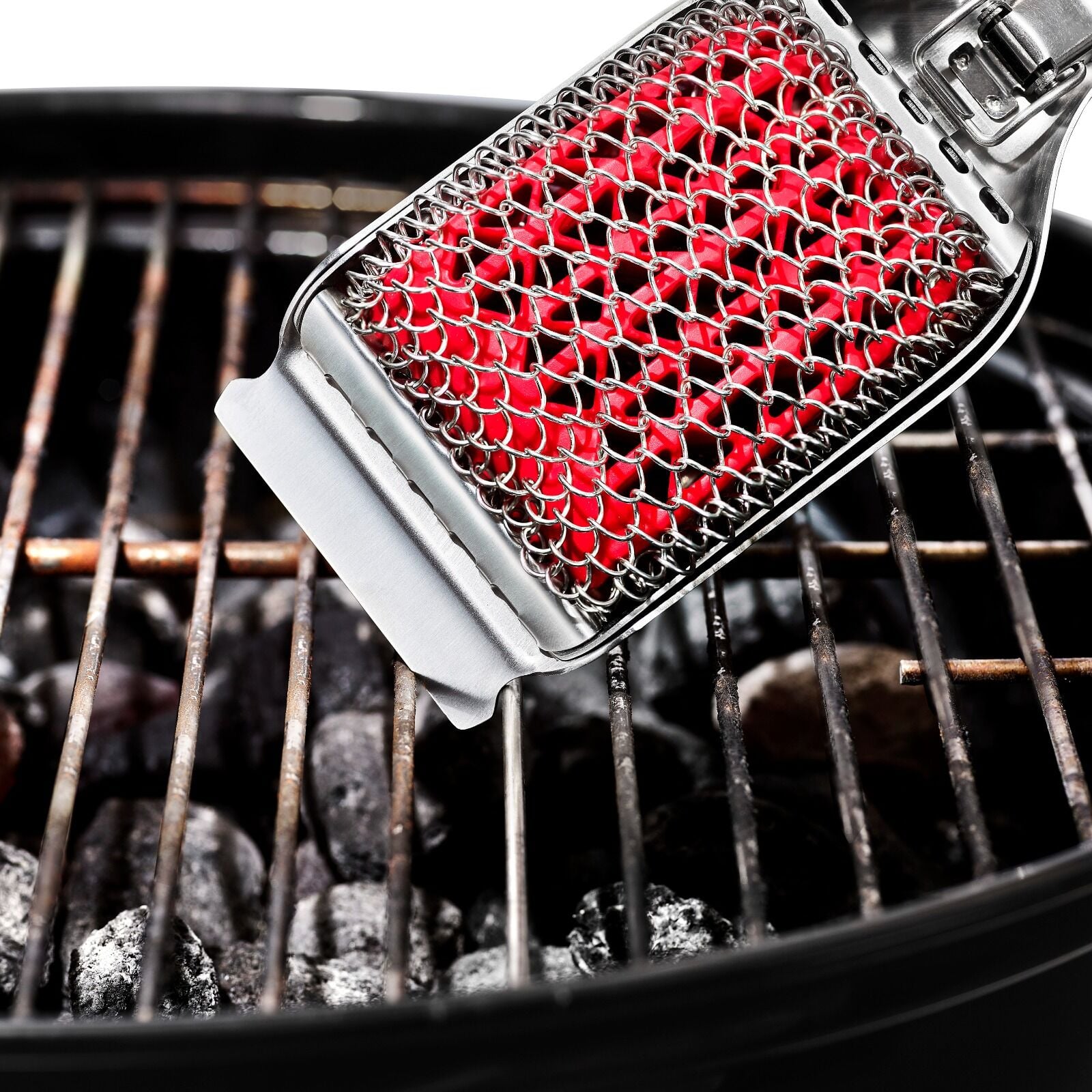 coiled-grill-brush-with-replaceable-head-f3 gg_11356300_coiledgrillbrush_11.jpg