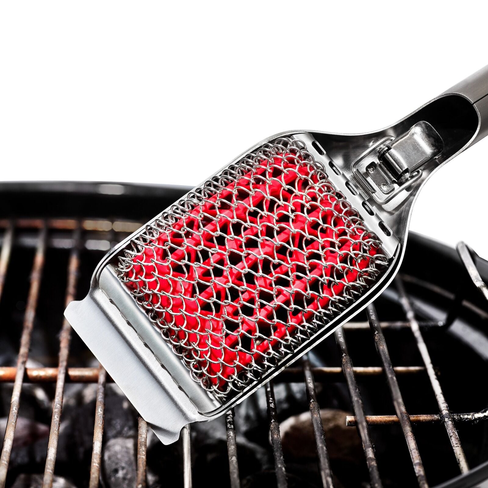 coiled-grill-brush-with-replaceable-head-f3 gg_11356300_coiledgrillbrush_pdp_04.jpg