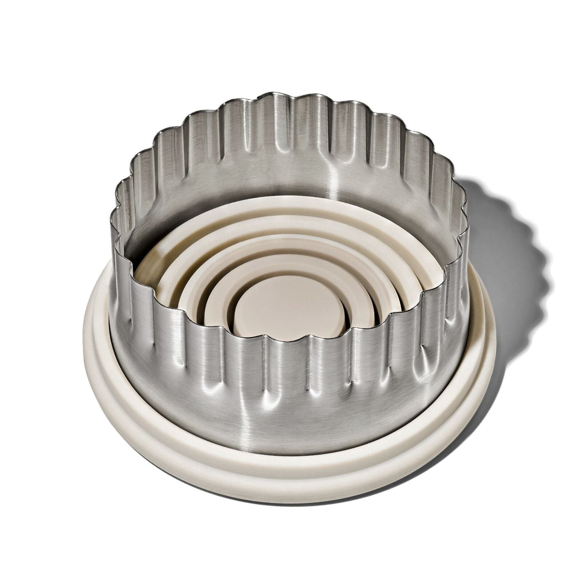double-sided-cookie-and-biscuit-cutter-e8 gg_11360600_cookiecutterset_pdp_05.jpg