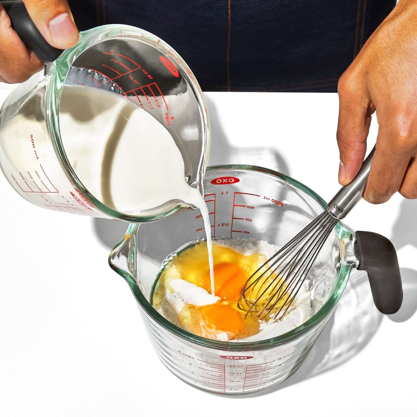4-cup-glass-measuring-cup-m2 gg_11382000_4cupglassmeasuringcup_pdp_02.jpg