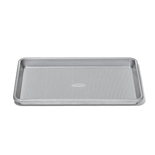 non-stick-pro-clear-coated-jelly-roll-pan-n6 gg_11435000_jelly-roll-pan_apdp_00_main.jpeg