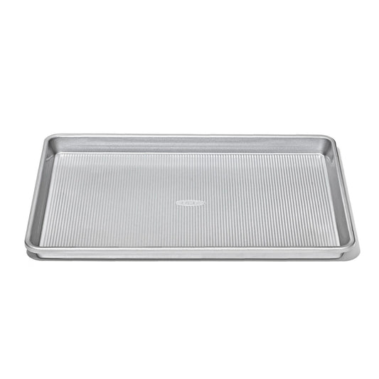 non-stick-pro-clear-coated-half-sheet-pan-o2 gg_11435300_half-sheet-pan_apdp_00_main.jpeg