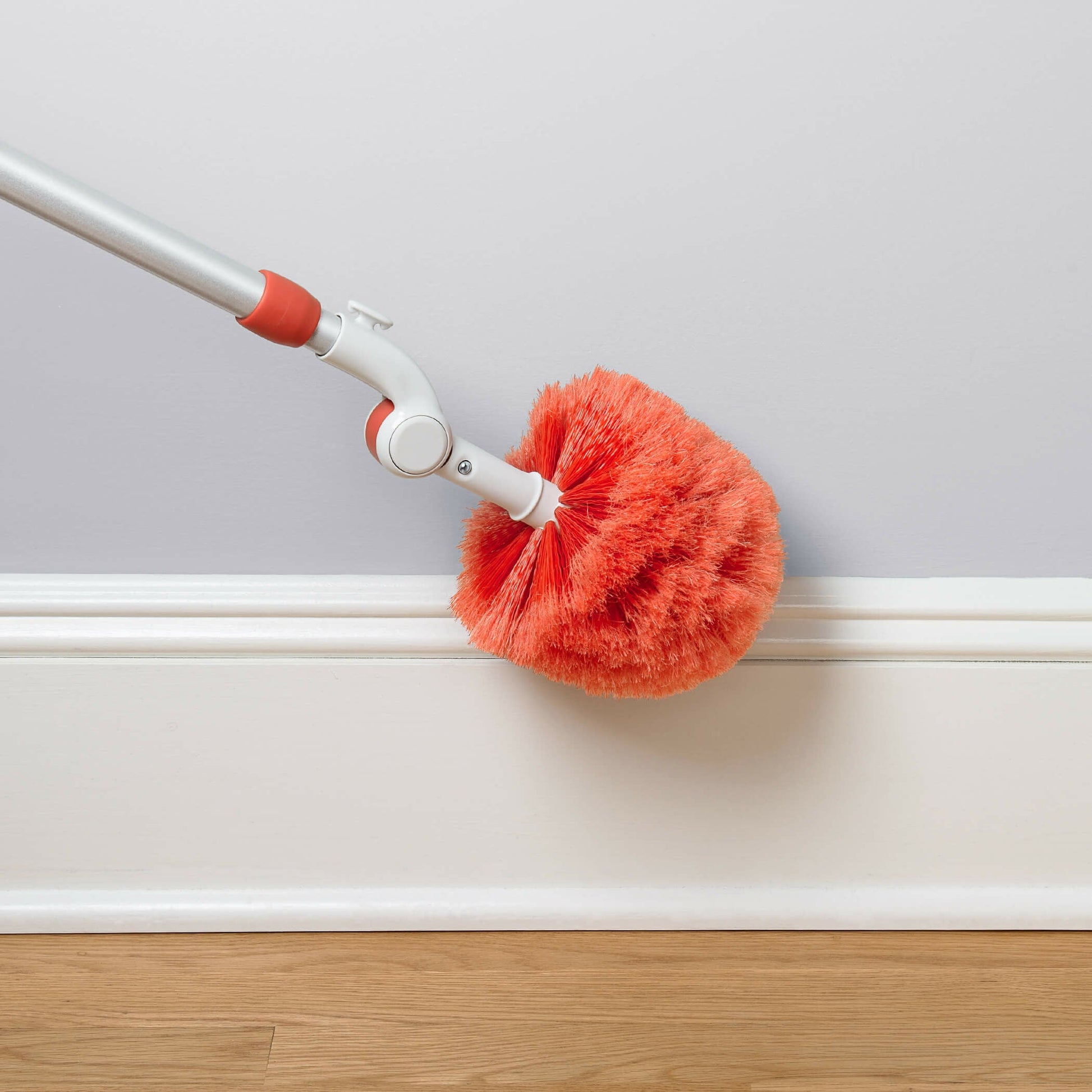 long-reach-dusting-system-a0 gg_12183600_4h_1_.jpg