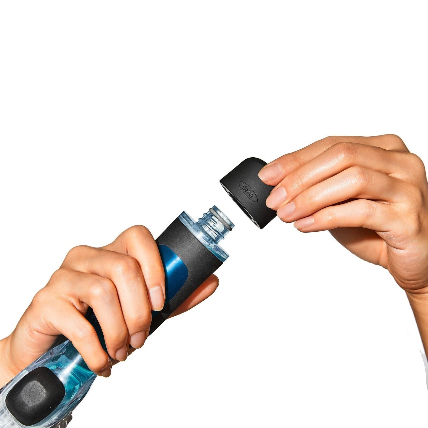 soap-dispensing-dish-brush-e2 gg_12361700_soapdispdishbrush_06_p_rgb.jpg
