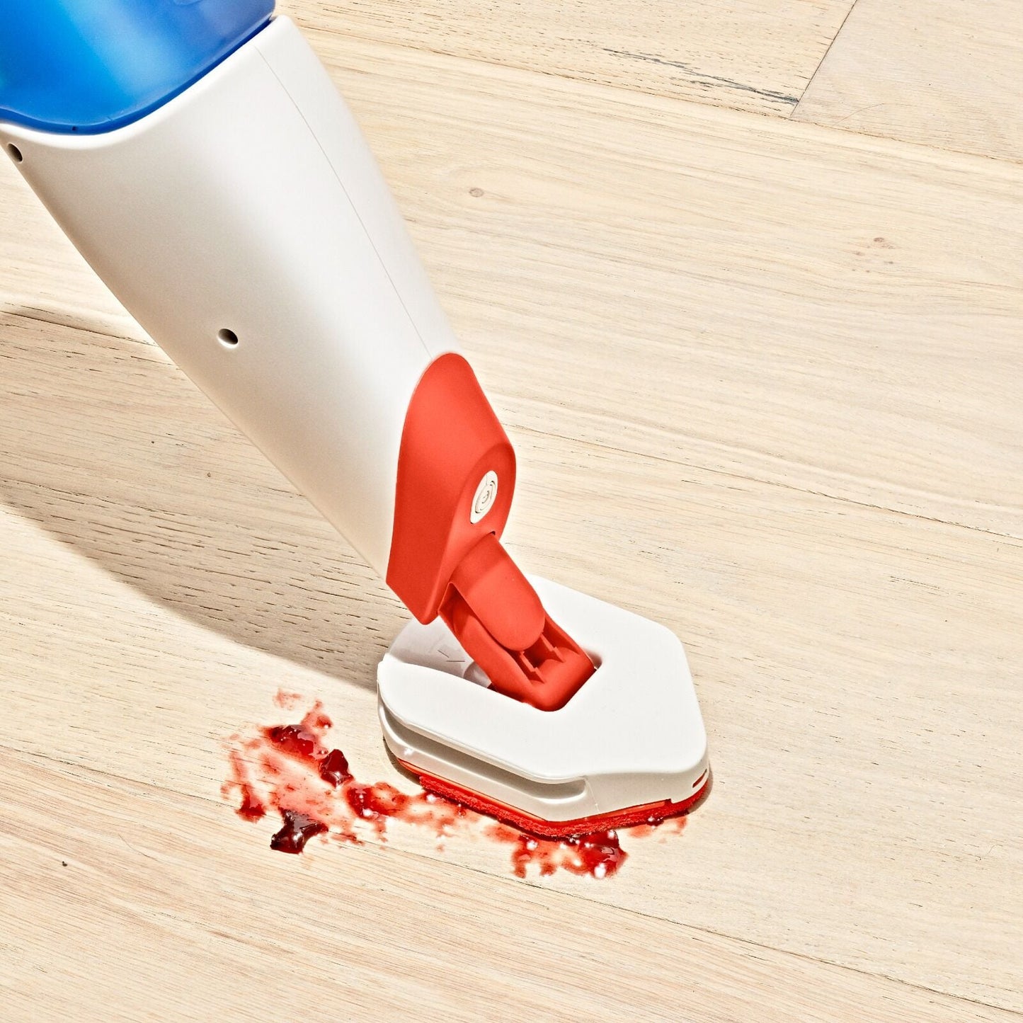 microfiber-spray-mop-m6 gg_12422900_spray-mop_pdp_04.jpeg