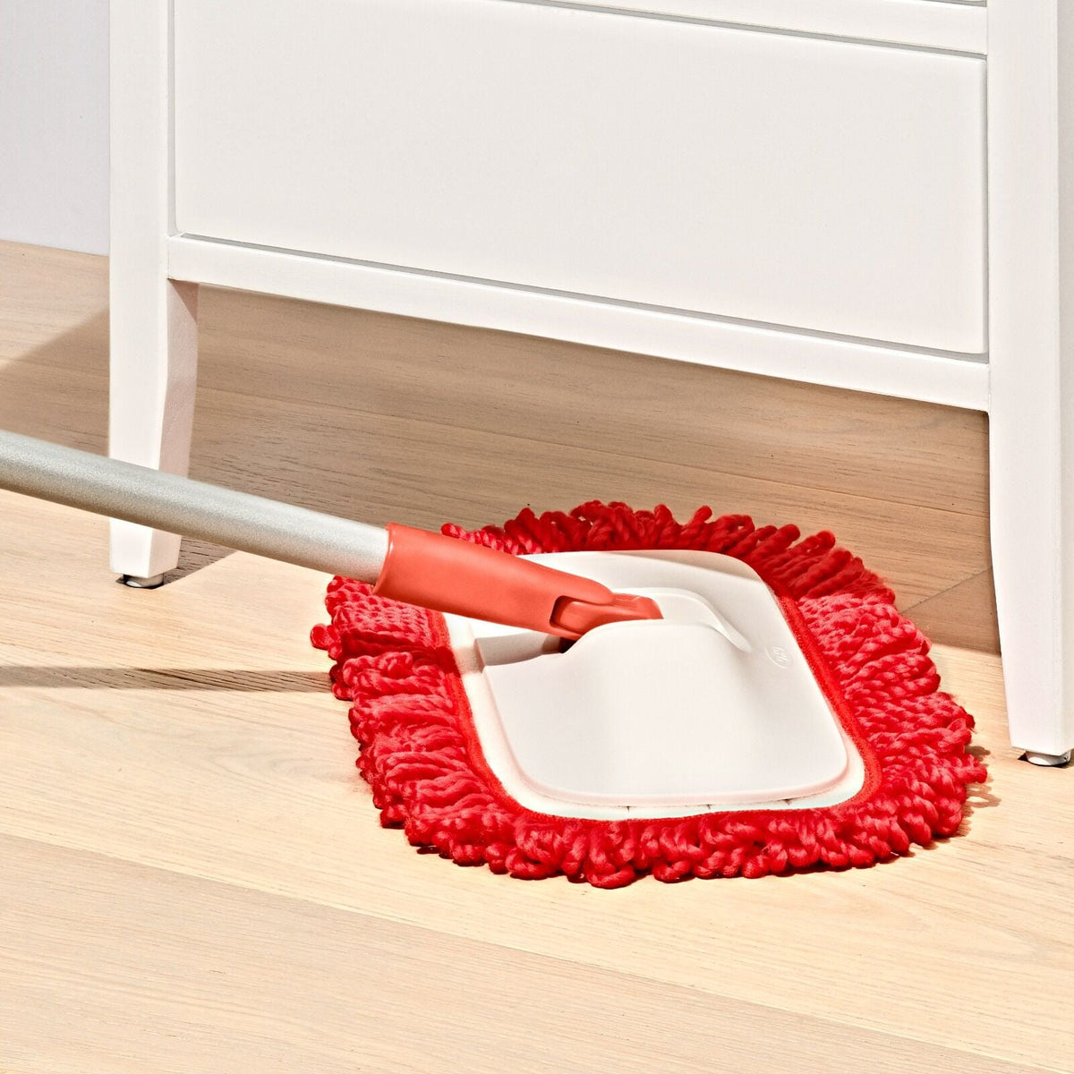 wet-and-dry-microfiber-mop-k8 gg_12423100_wet-dry-floor-mop_pdp_04.jpeg