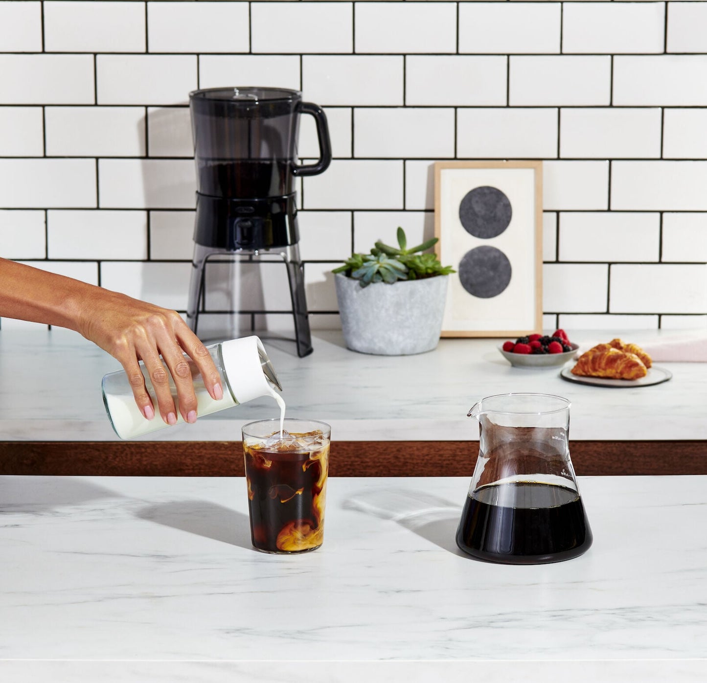 cold-brew-coffee-maker-s2 gg_1272880_9c.jpg
