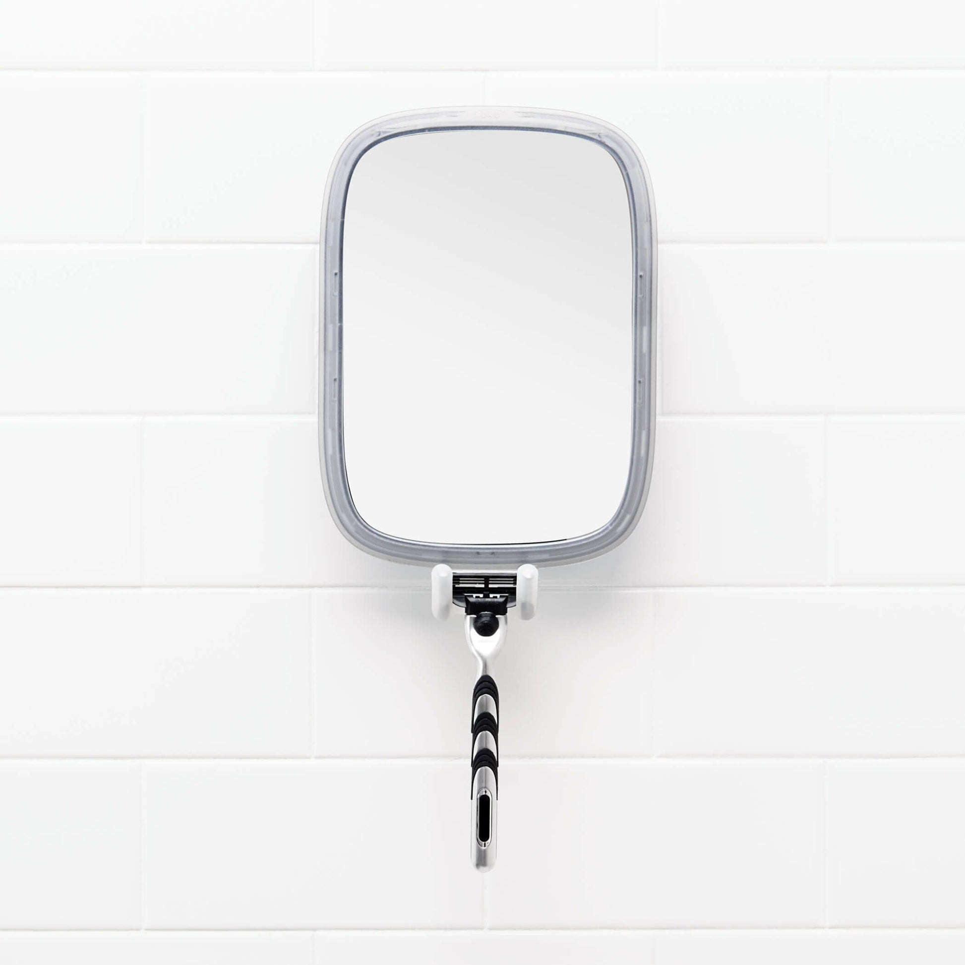 strongholdtm-suction-fogless-mirror-l8 gg_13206400_3b_1_.jpg