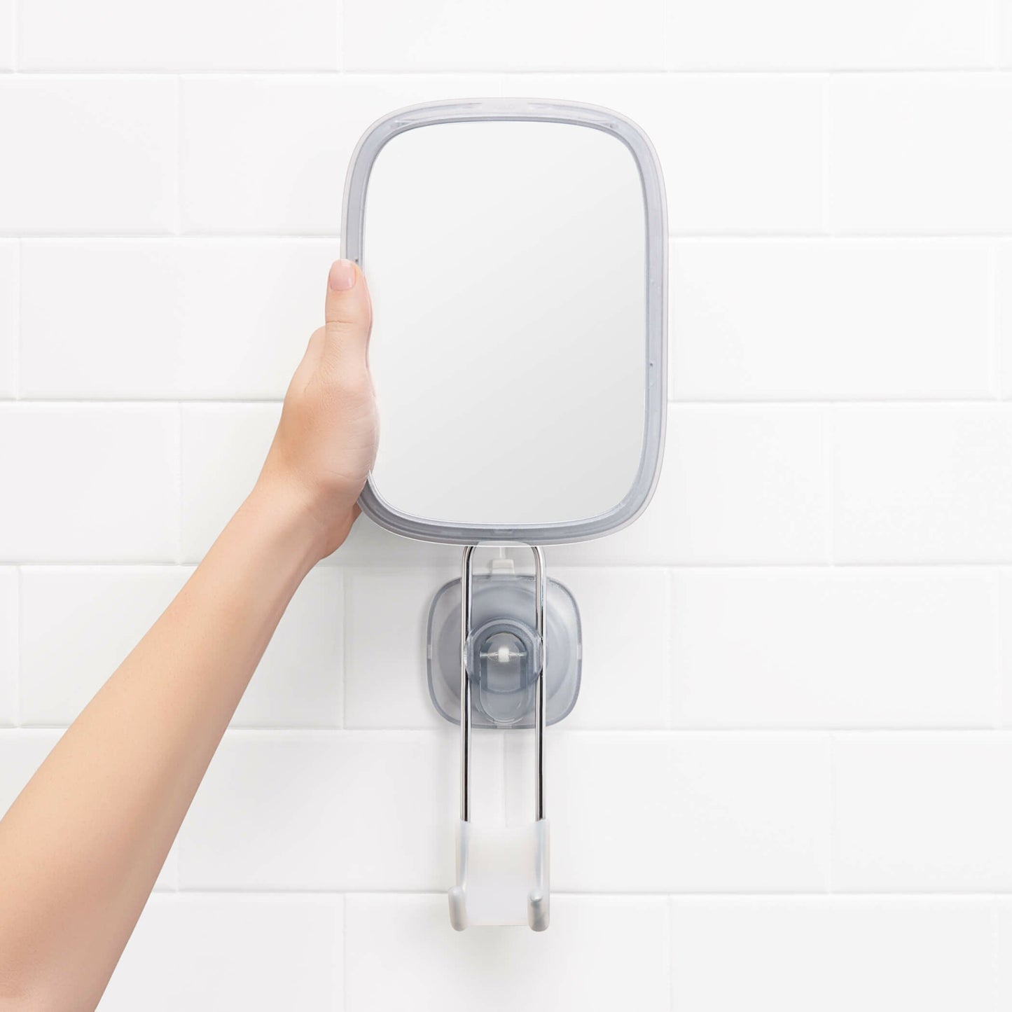 strongholdtm-suction-fogless-mirror-l8 gg_13206400_4b_1_.jpg