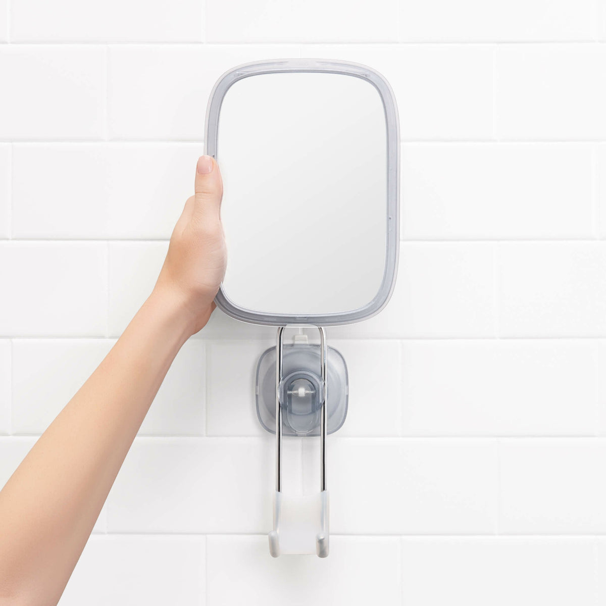 strongholdtm-suction-fogless-mirror-l8 gg_13206400_4b_1_.jpg