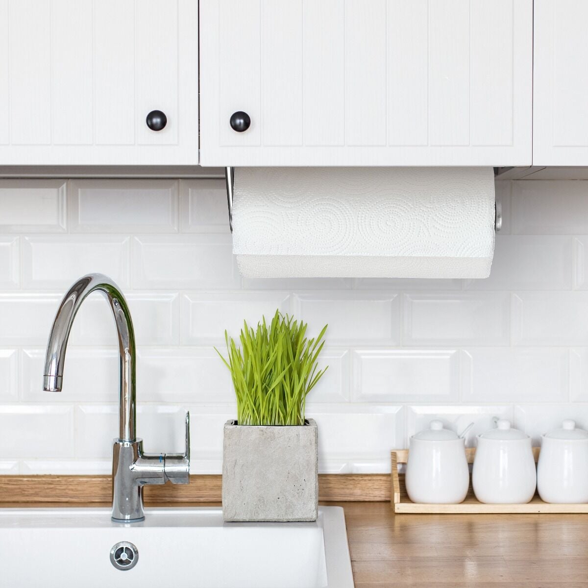 steady-mounted-paper-towel-holder-k2 gg_13245200_9.jpg