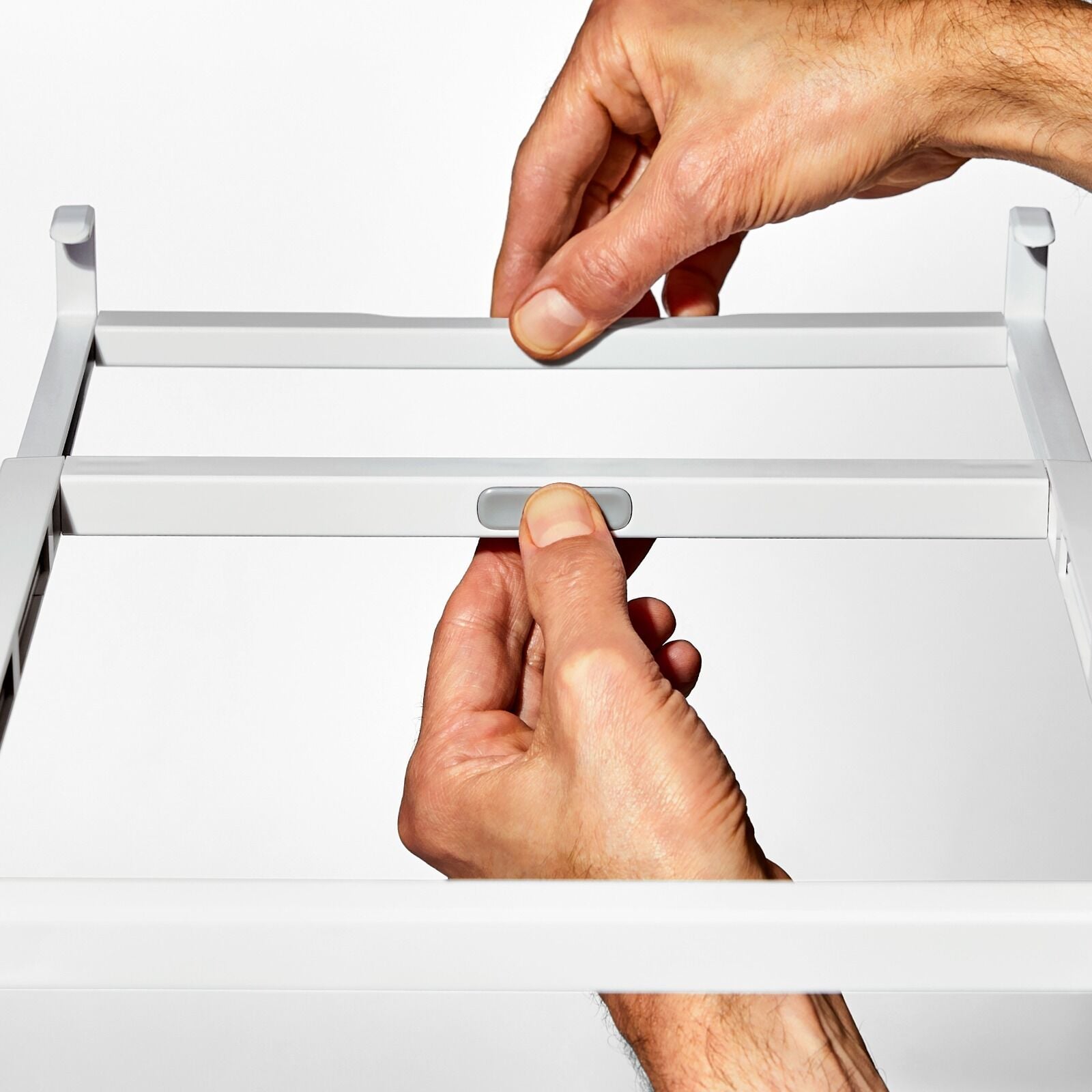 refrigerator-undershelf-drawer-10-in-q8 gg_13346700_10inundershelfdrawer_pdp_07.jpg
