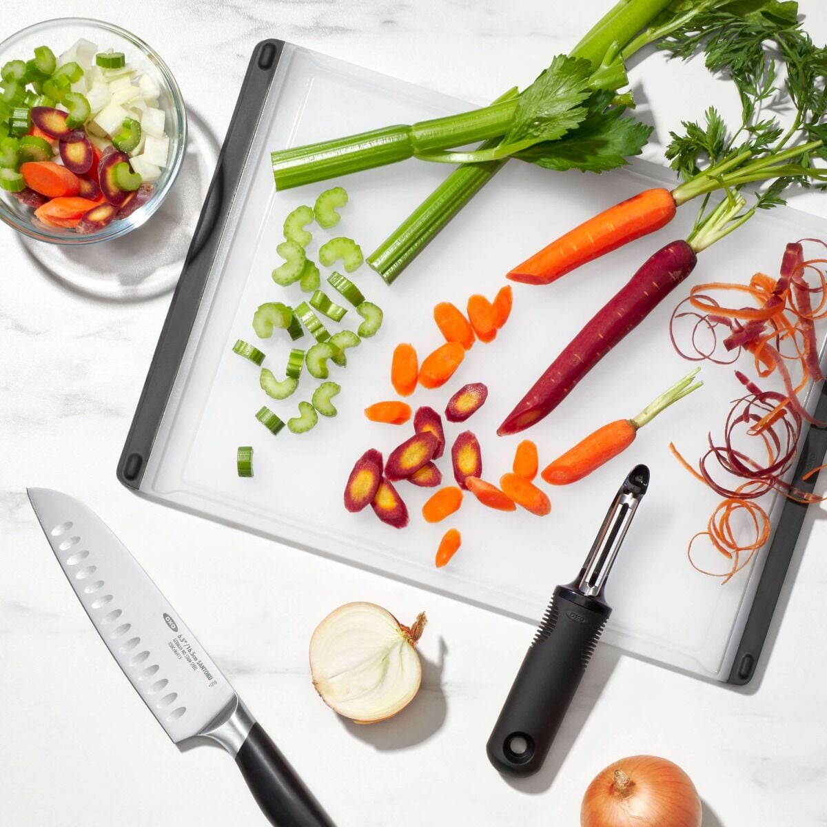 everyday-cutting-board-y6 gg_20081-11272700_9c_1__1.jpg