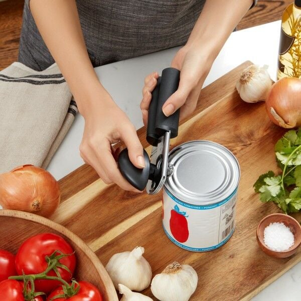 soft-handled-can-opener-u2 jygqjawpvvsq7iafgrzf.jpg
